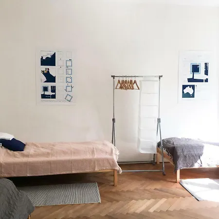 Cosy Apt Bastova