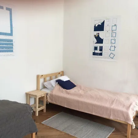 Cosy Apt Bastova Apartment *
